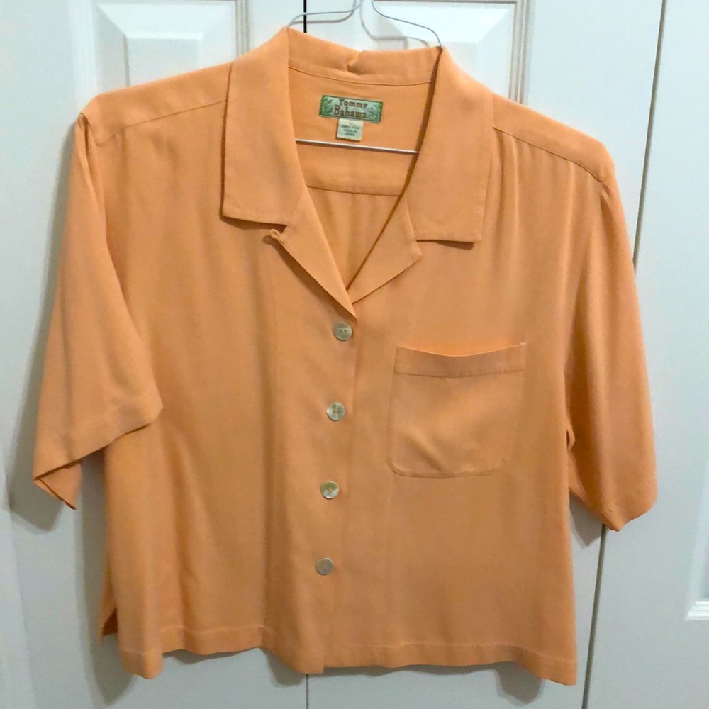 Tommy Bahama 100% Silk Short Sleeve Blouse